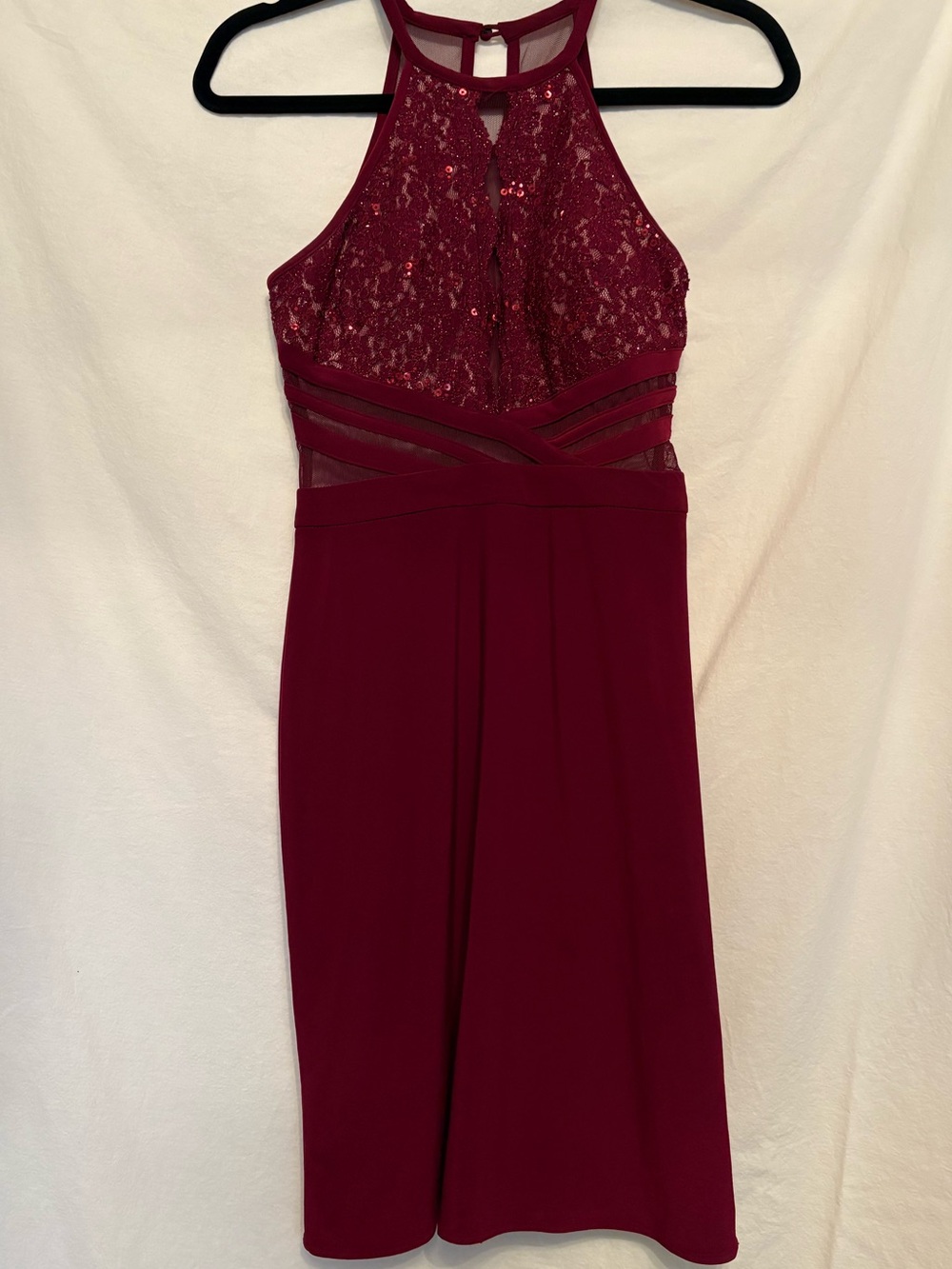 Sleeveless Lace Halter Mini Dress in Burgundy